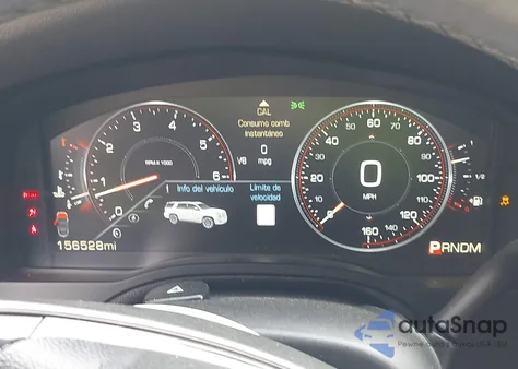 2015 Cadillac Escalade Luxury z USA, uszkodzony, nr VIN 1GYS3BKJ9FR268562